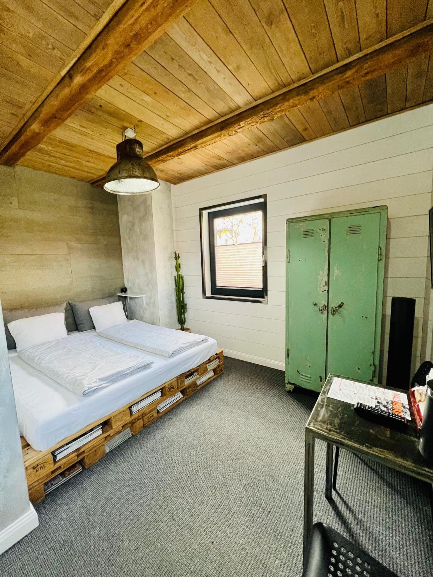 Przechowalnia Marzen- Adults Only Mikołajki Ngoại thất bức ảnh
